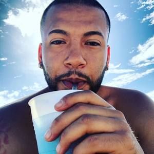 Meet your Posher, Joel